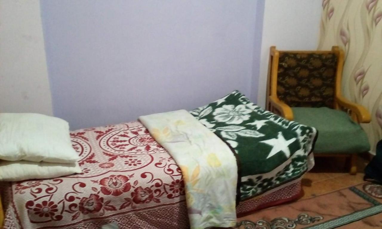 Zahrate Elfirdaos Rooms للرجال فقط Alexandria Eksteriør bilde